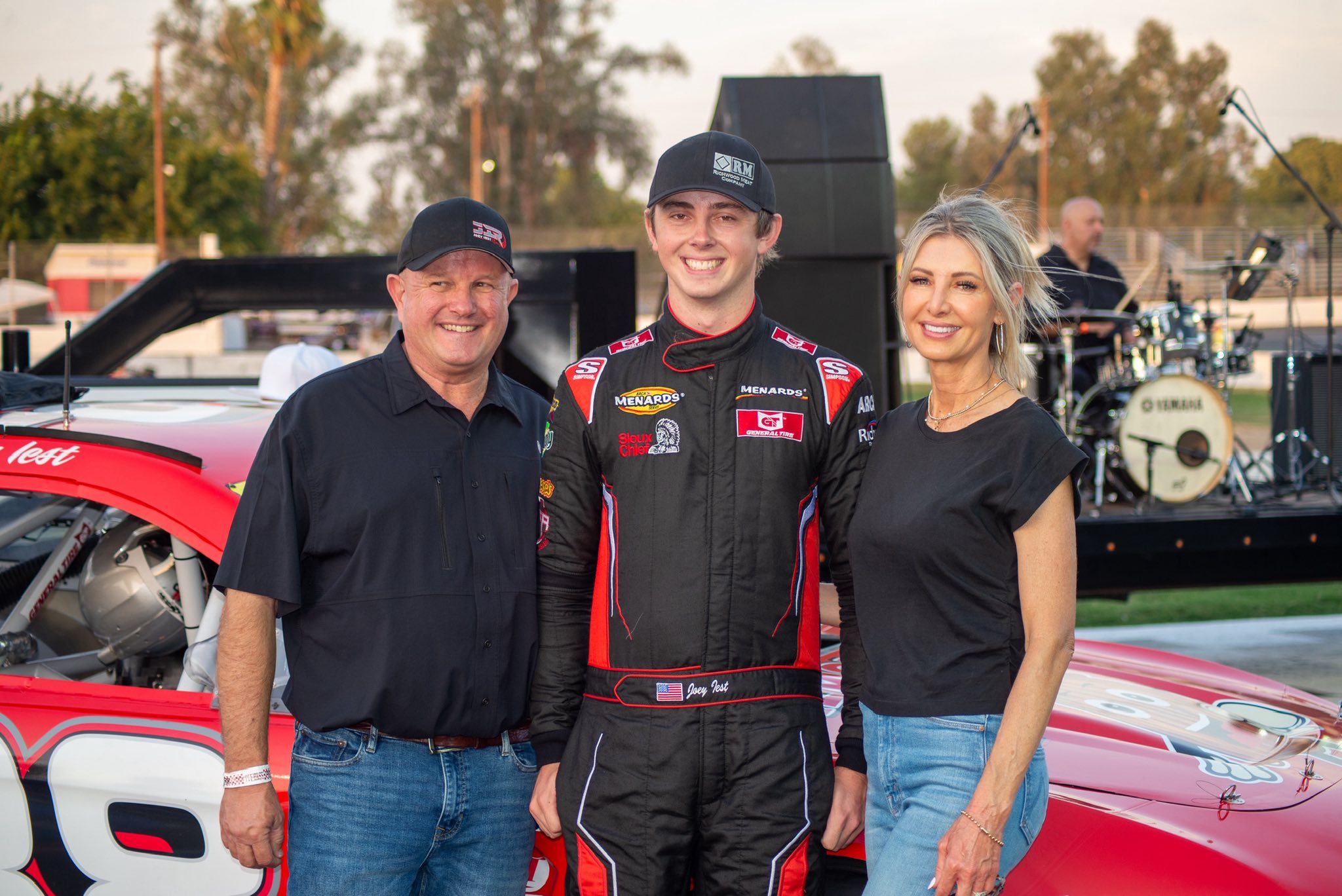 594004615_1451120573683554_2851440137793079013_n